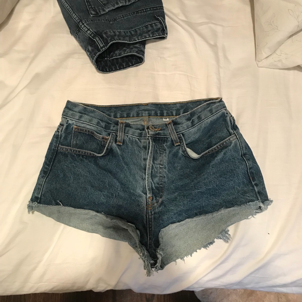Brandy Melville Denim High waisted shorts